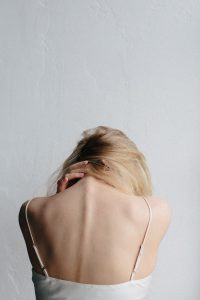 Chronic Back Pain Vs. Fibromyalgia 1 klara kulikova ooHoj0n6Tw0 unsplash